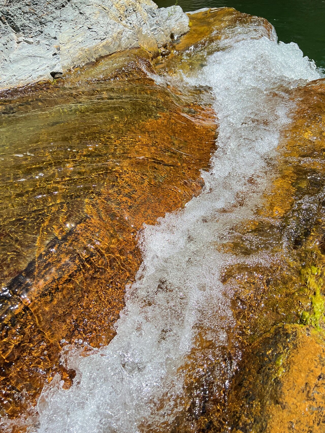 宁夏境内游 固原泾源老龙潭