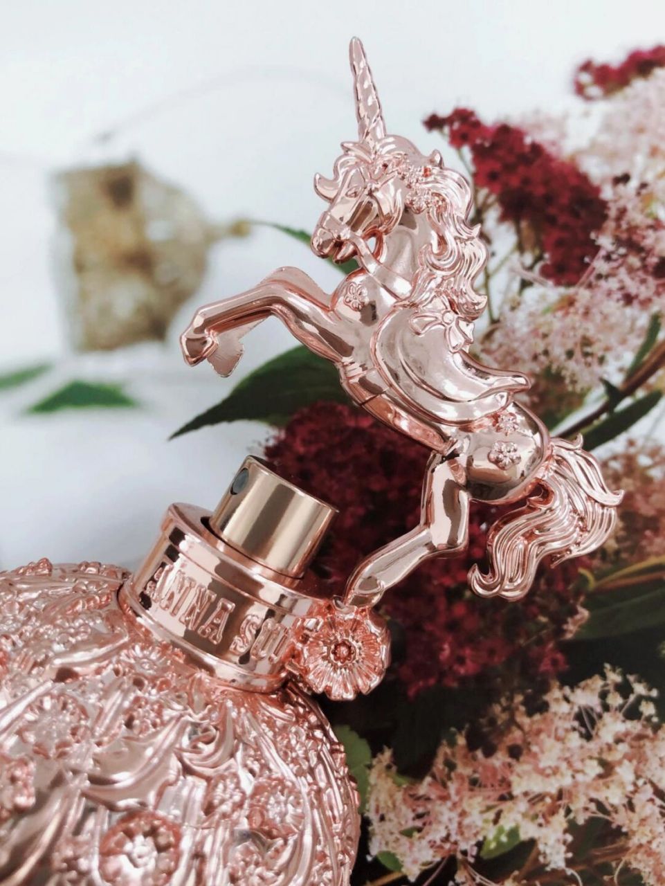 瞬间心动炸裂95丨安娜苏粉翼天马淡香水(粉马) 安娜苏粉翼天马完全