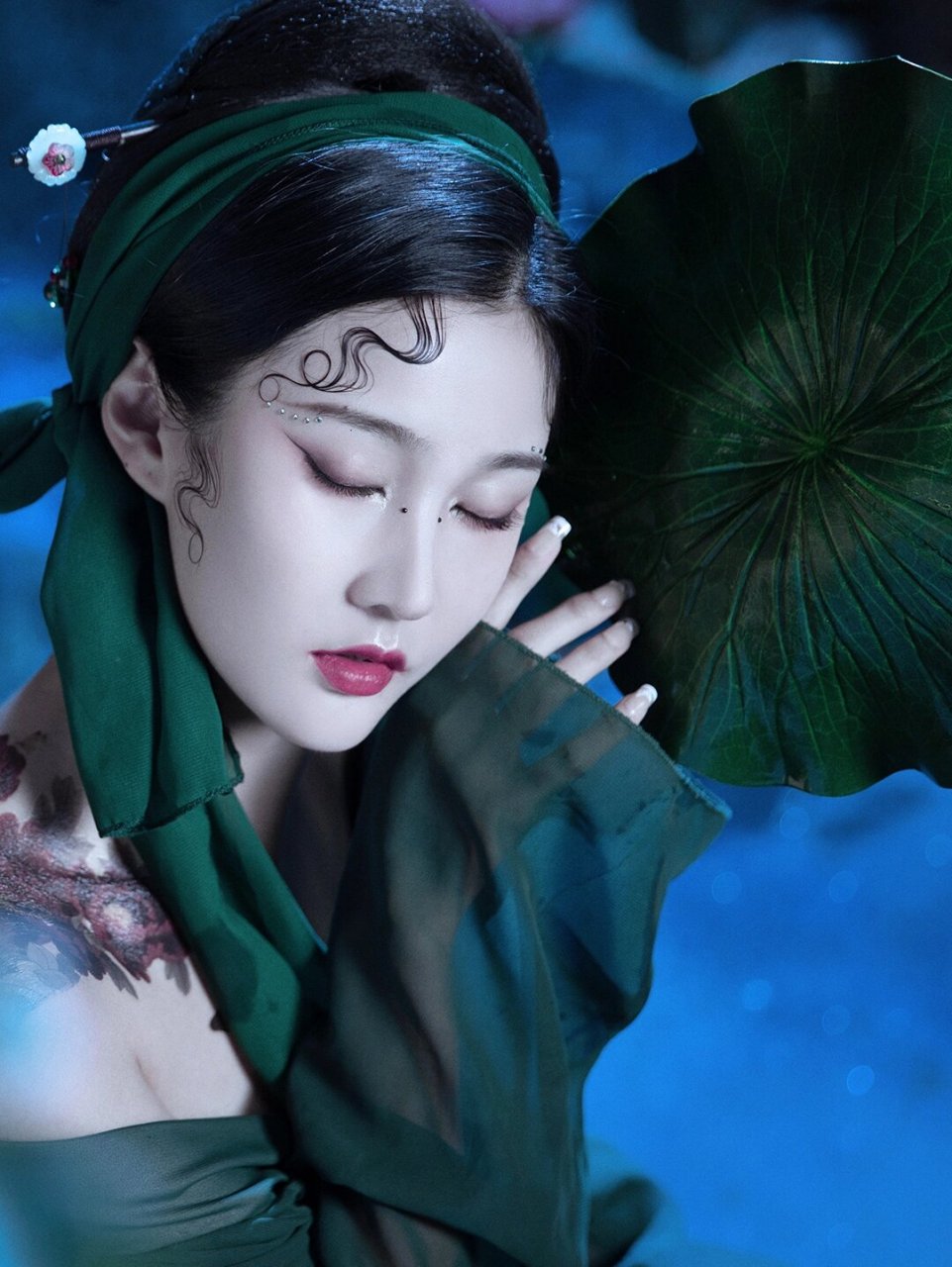 青蛇古风写真73做人哪有做妖有趣!