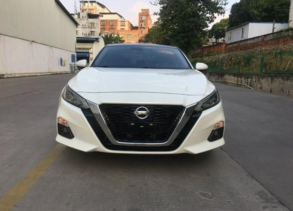 日产天籁(nissan teana)是一款中高级轿车 日产天籁(nissan teana)是