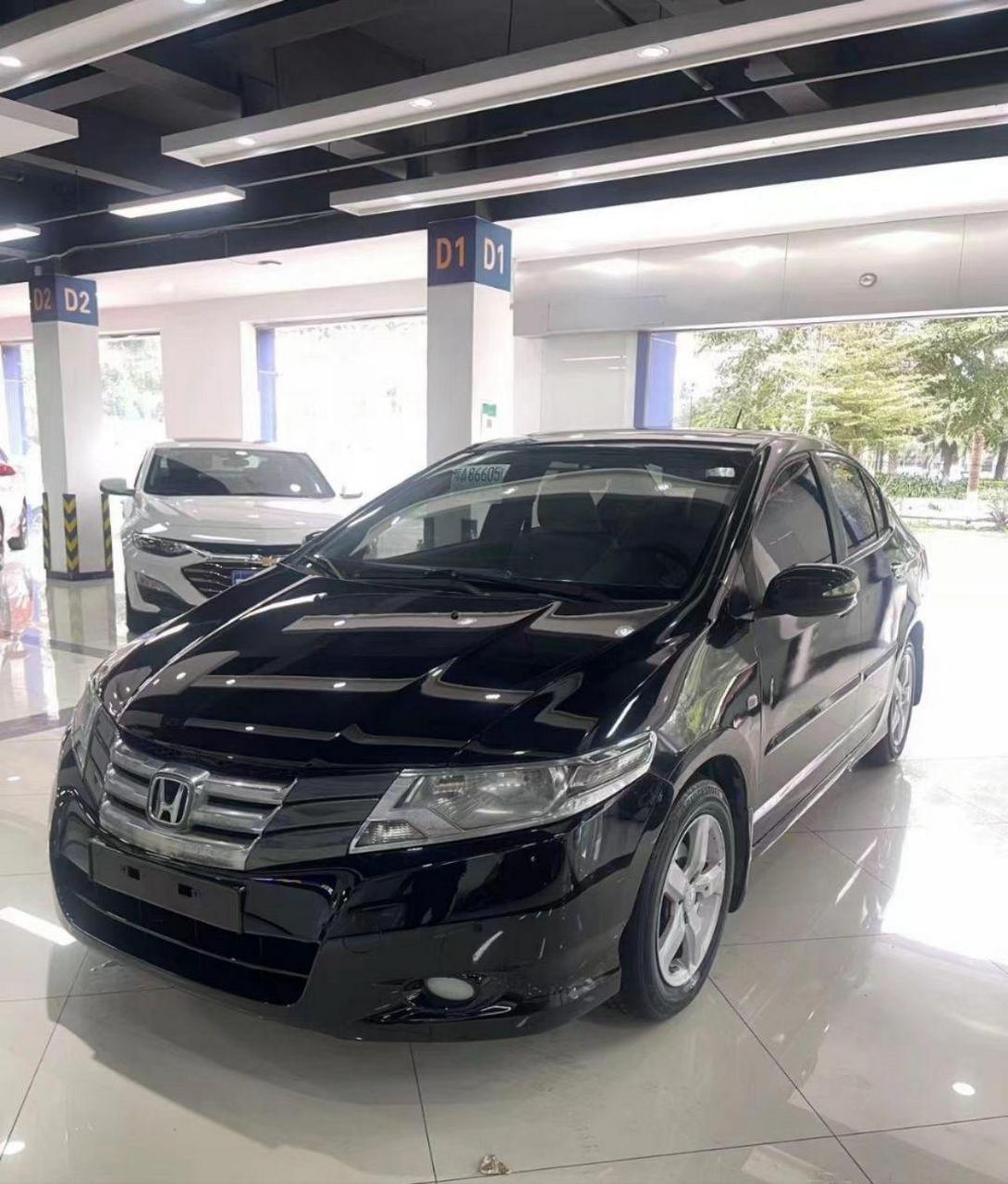 车型:本田-锋范经典 版本:2008款1.