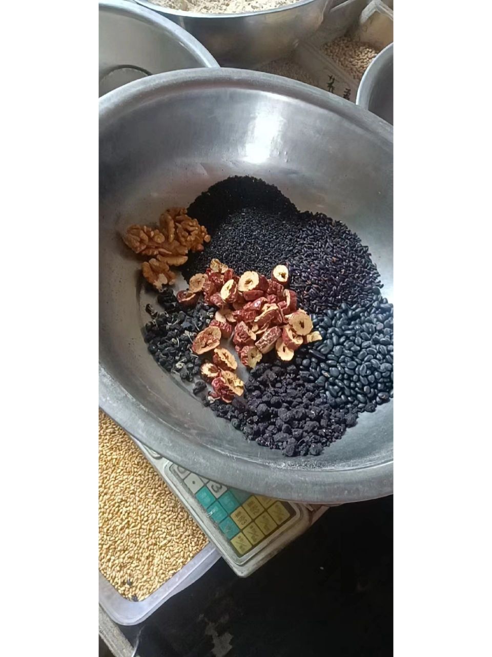 现磨五谷杂粮黑芝麻糊磨坊 真实看得见