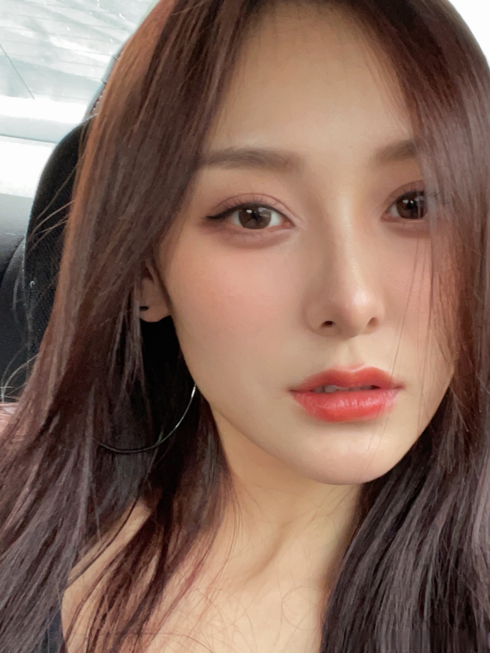 自拍一下下0199♀15 #何珮瑜