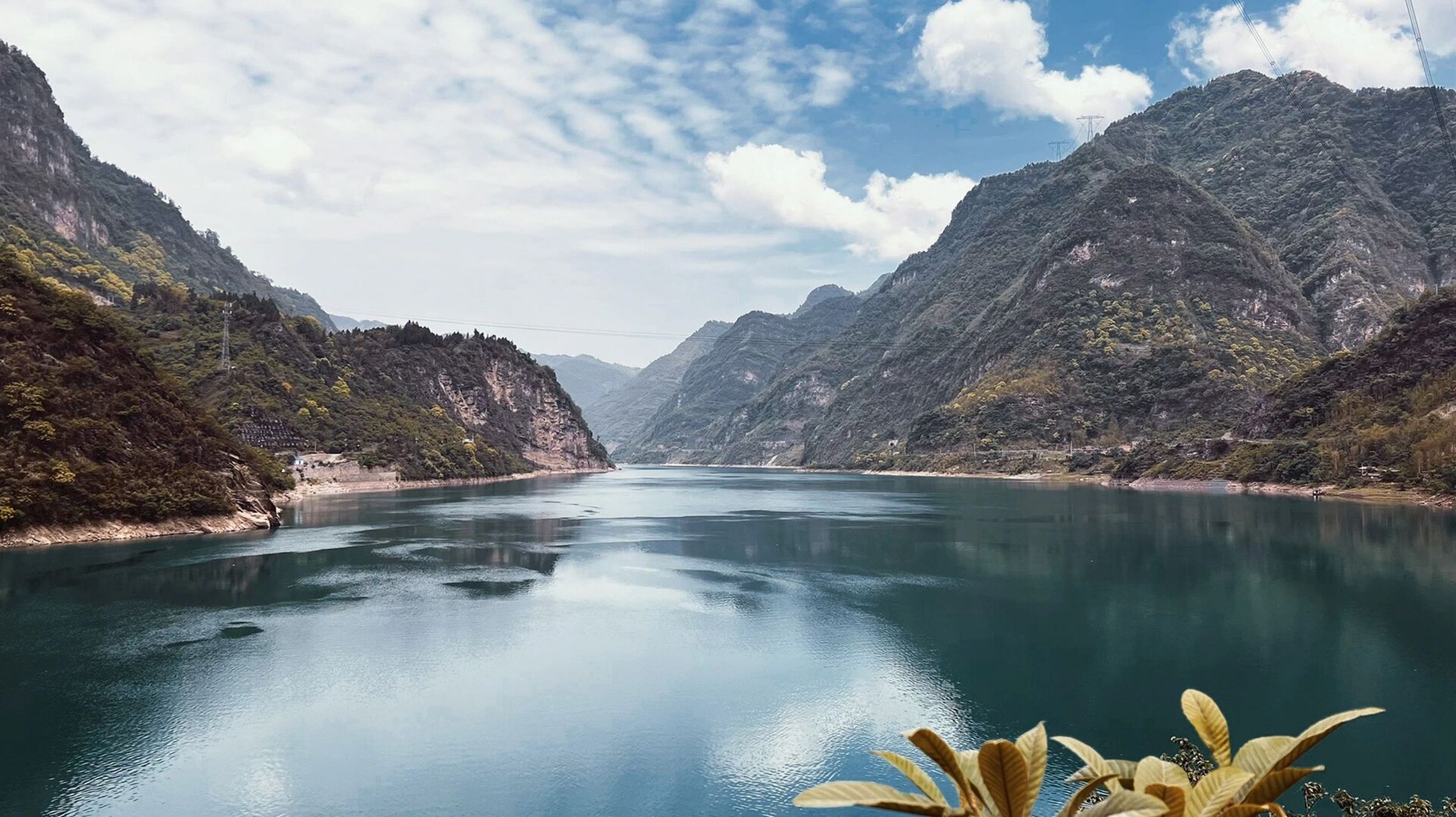 凉山州|雷波马湖|小众游览攻略 07路线:乐山市区-马边-雷波马湖