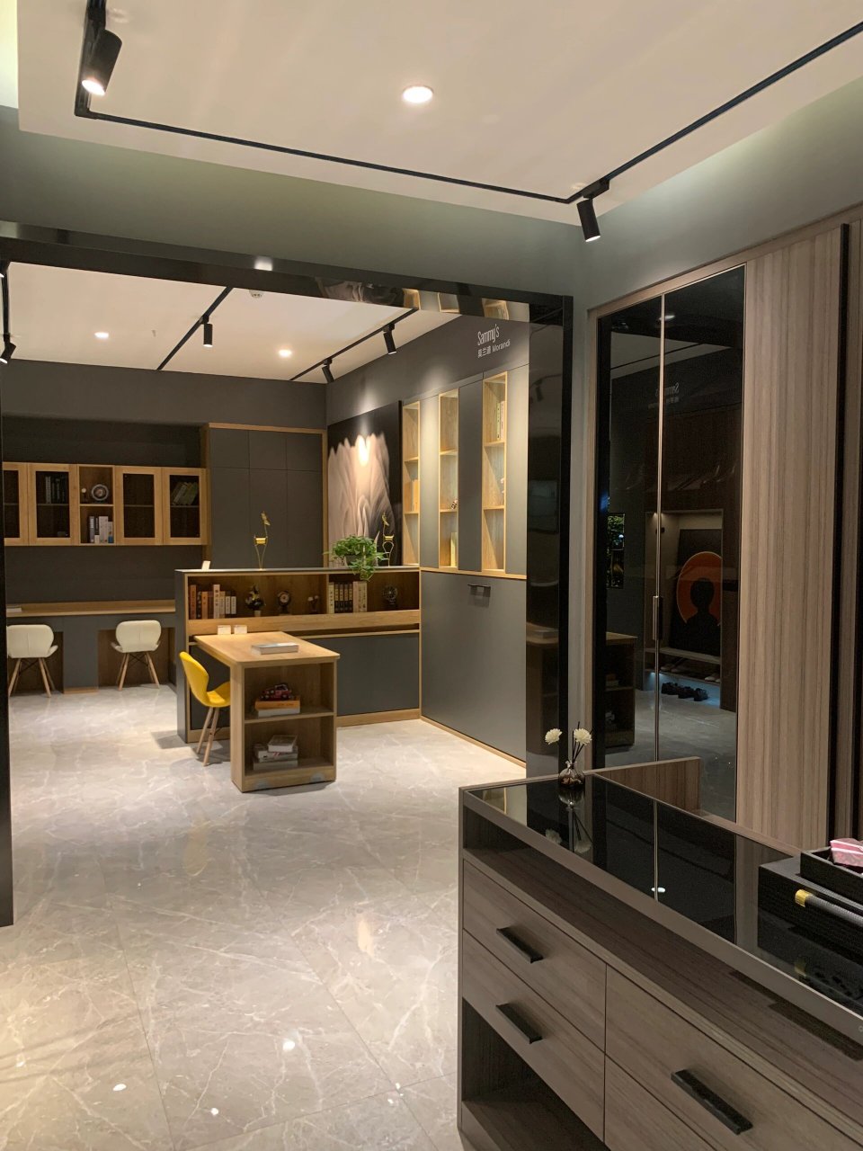 苏州横塘月星森美全屋定制  位于苏州横塘月星四楼,99sammys 森美