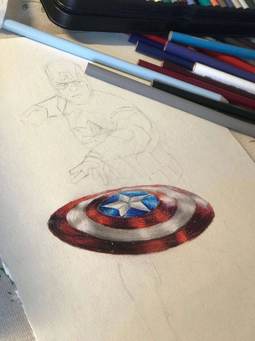 发现了去年还是11岁的时候画的两张彩铅 当时真的是个妥妥的漫威迷