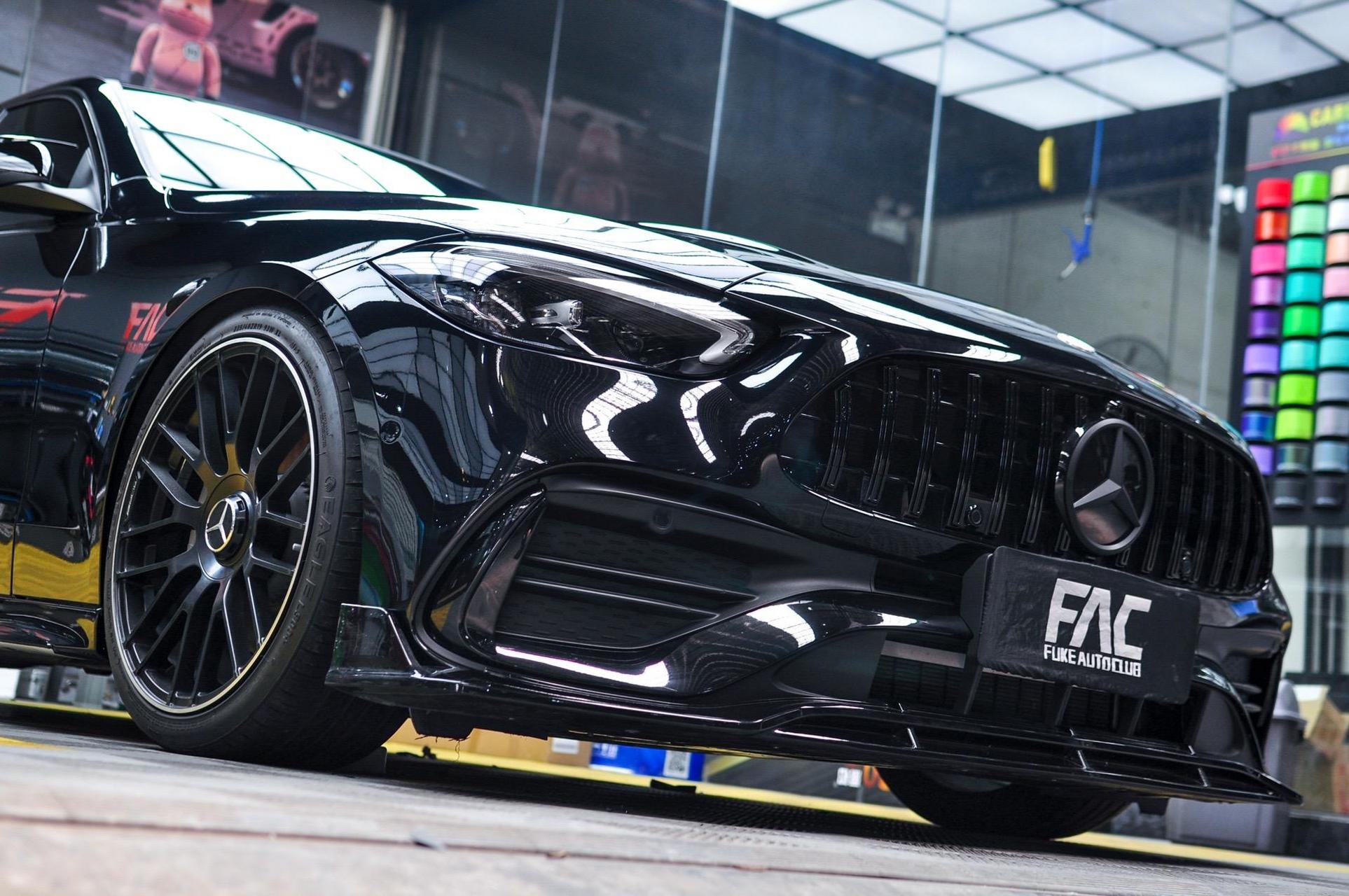 奔驰c260变身黑武士.改车真的很看审美.