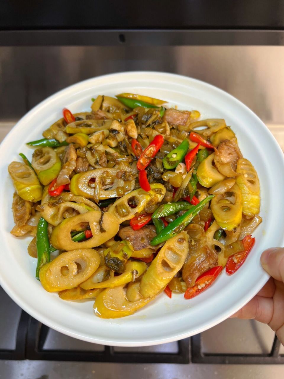 雪菜春笋炒肉,鲜嫩美味,炫了两碗米饭98 我真的太爱吃笋子了,笋子的