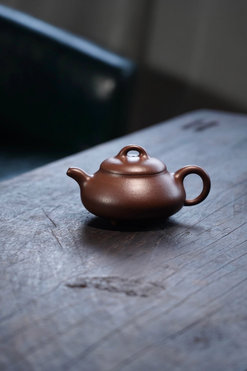 紫砂壶推荐——矮石瓢 【风音堂】实力派吴界明老师作品 矮石瓢 容量