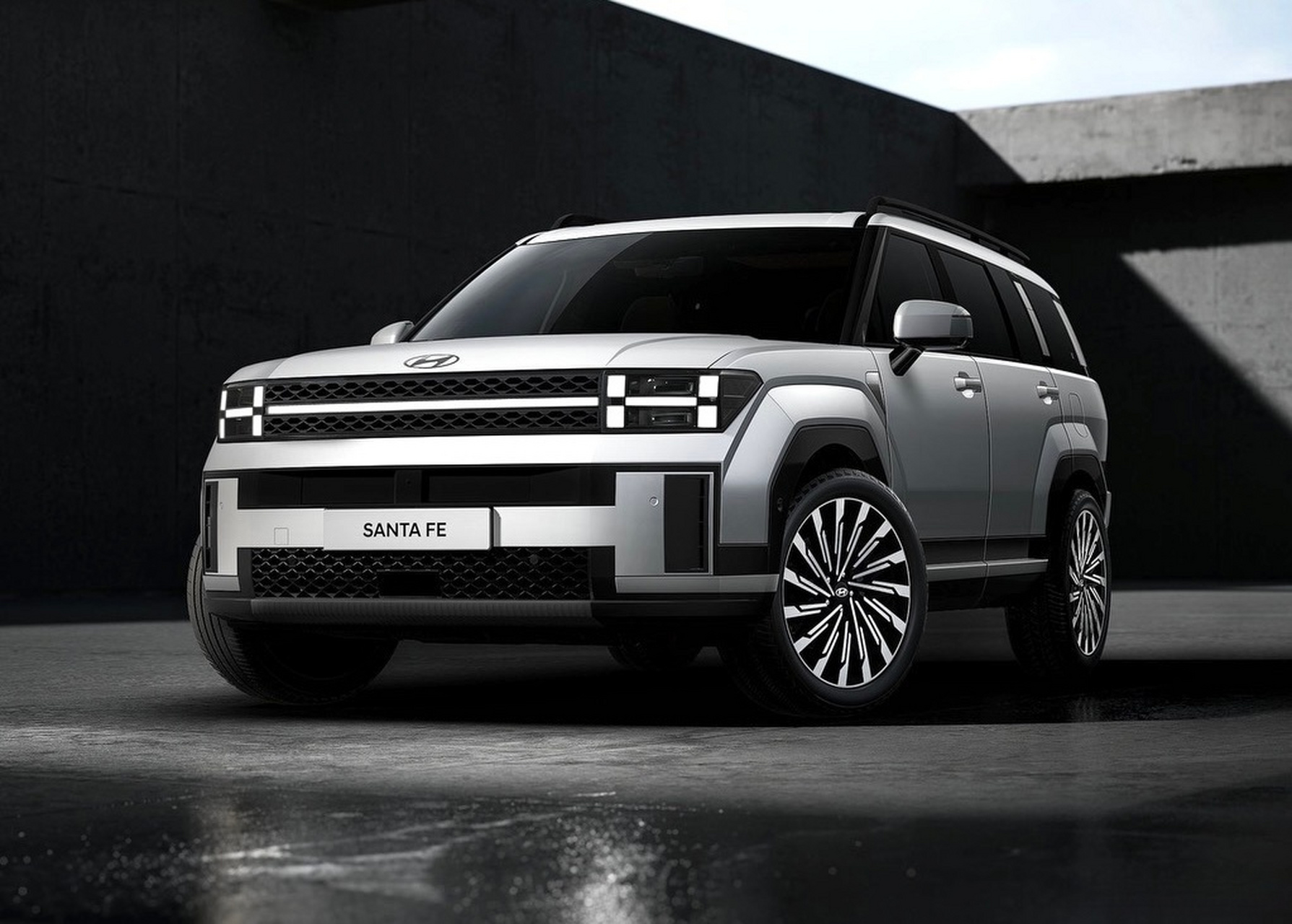 全新一代胜达官图 虽然现代这个品牌在中国已经完蛋了 但是不妨碍我夸