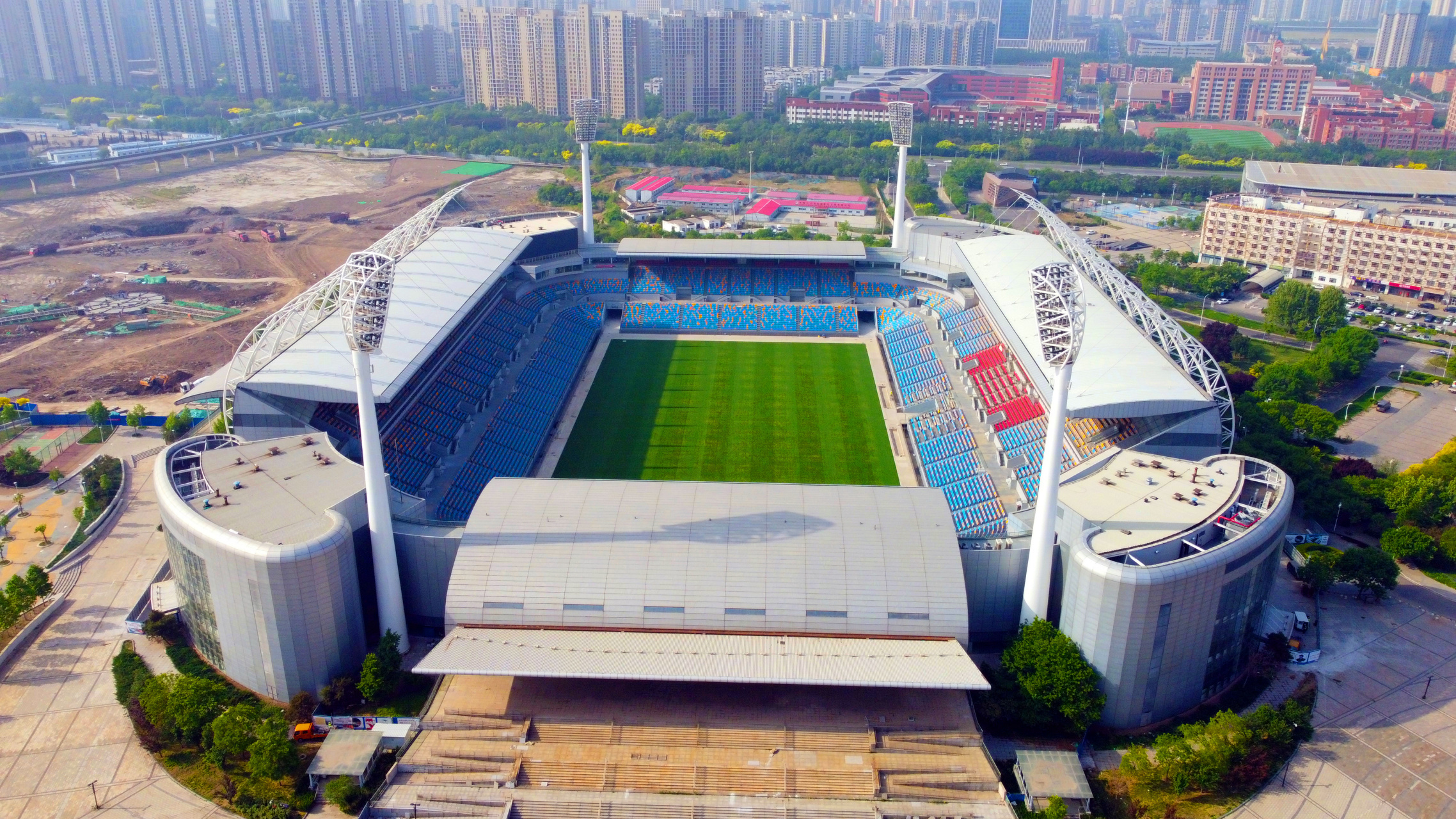 天津津门虎# 周五,泰达足球场见!天津津门虎&腾讯体育社区送票福!