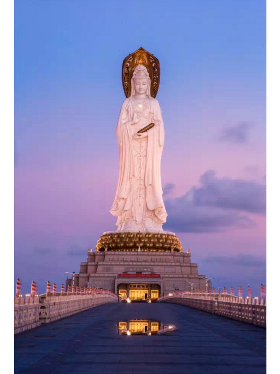 三亚南海观音|观音菩萨生日 今日农历闰二月十九观音菩萨生日 恭迎