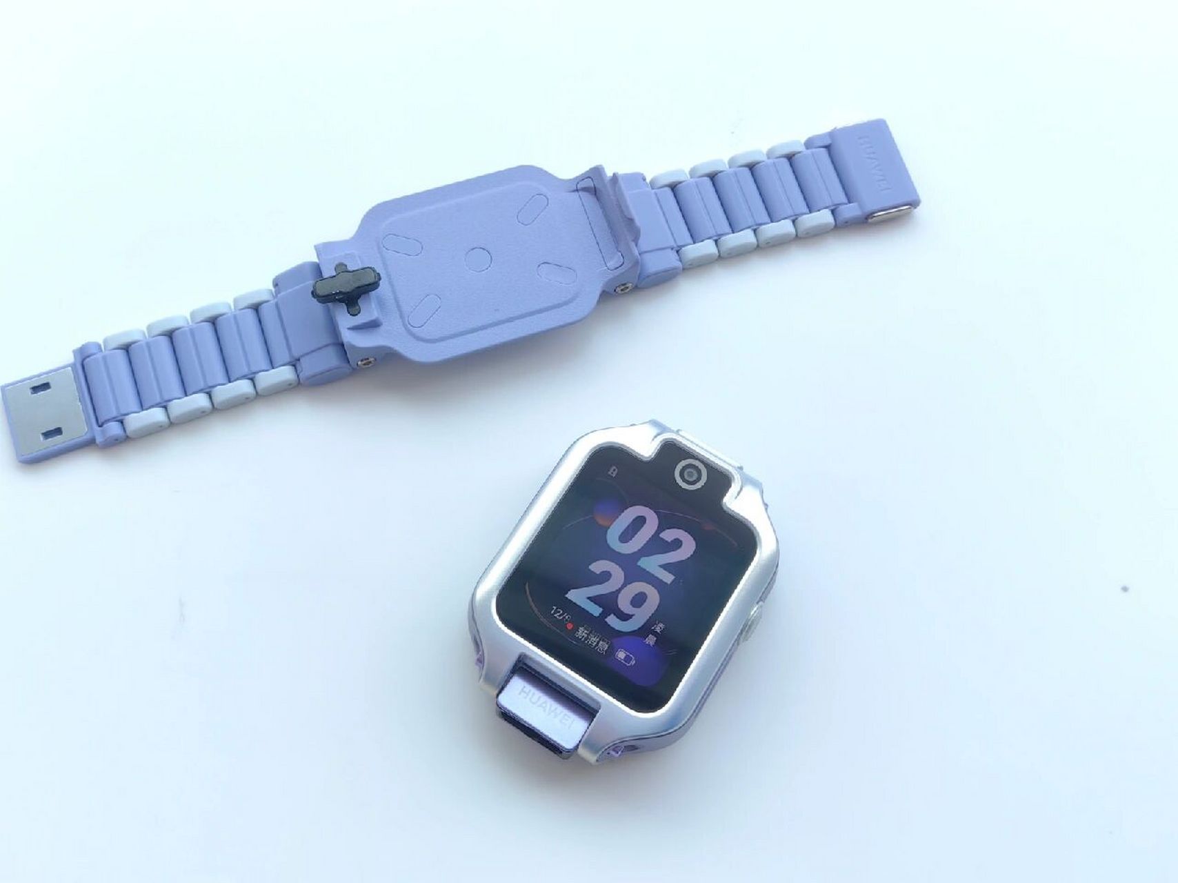 一眼万年的华为儿童手表5x系列 儿童手表最关注的其实就是定位和安全