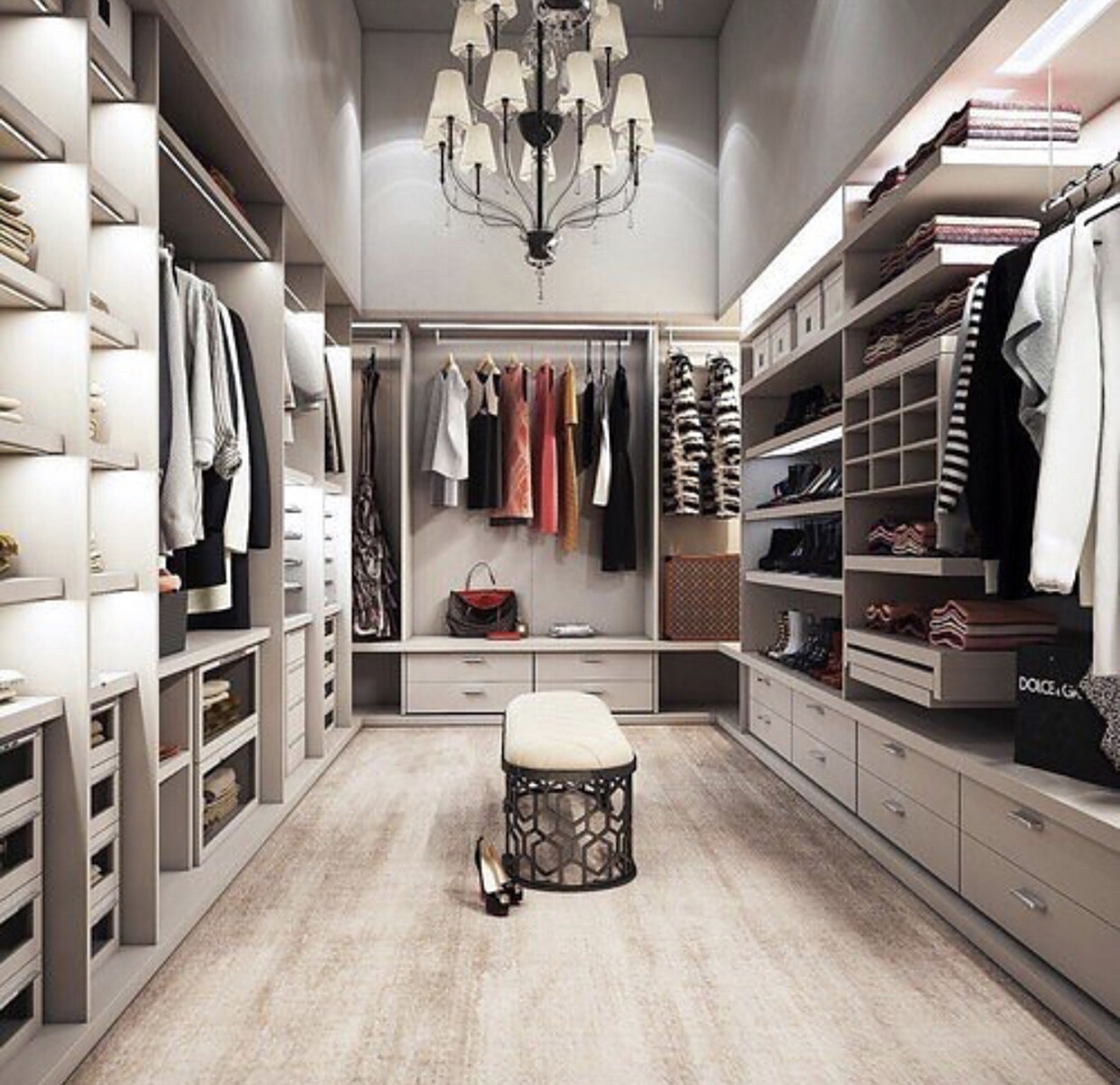 躺着收~终极walk-in-closet超大完美衣帽间实例 给各位要装修或者在