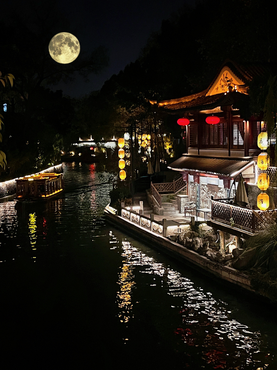 难怪大家说来南京玩,一定要夜游秦淮河!