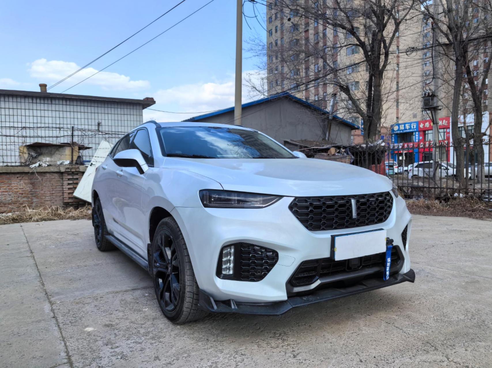 88万,个人两手车,8万公里实表,精品车况,一件划痕