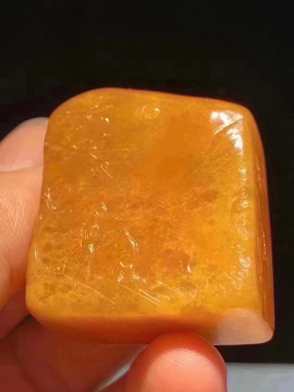 顶级帝王石寿山田黄冻 顶级帝王石寿山田黄冻 深山访友 净重61.6克 3.