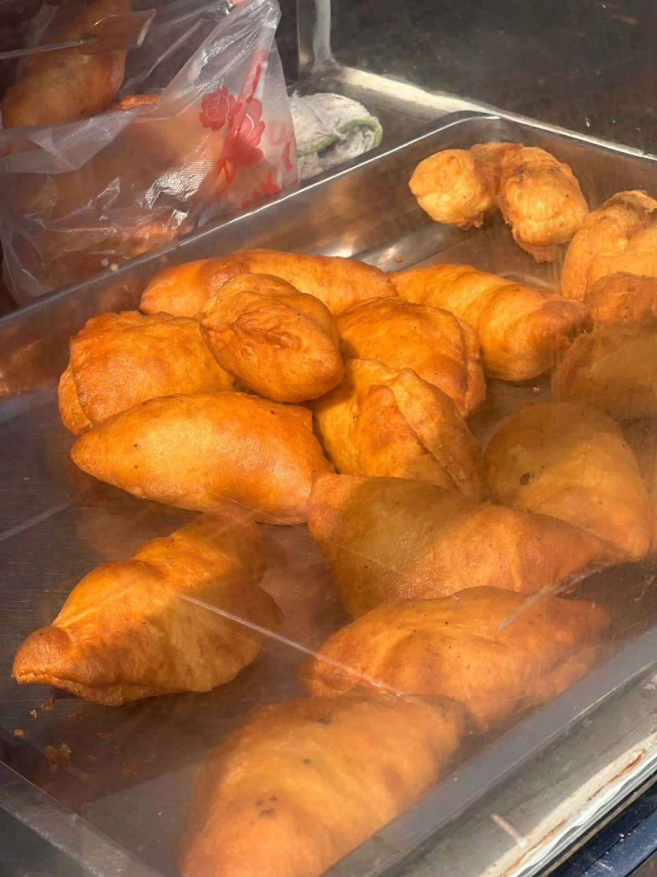 慈溪美食 逍林卫生院附近的古早小吃 谁能拒绝这么多豆沙馅的油饺