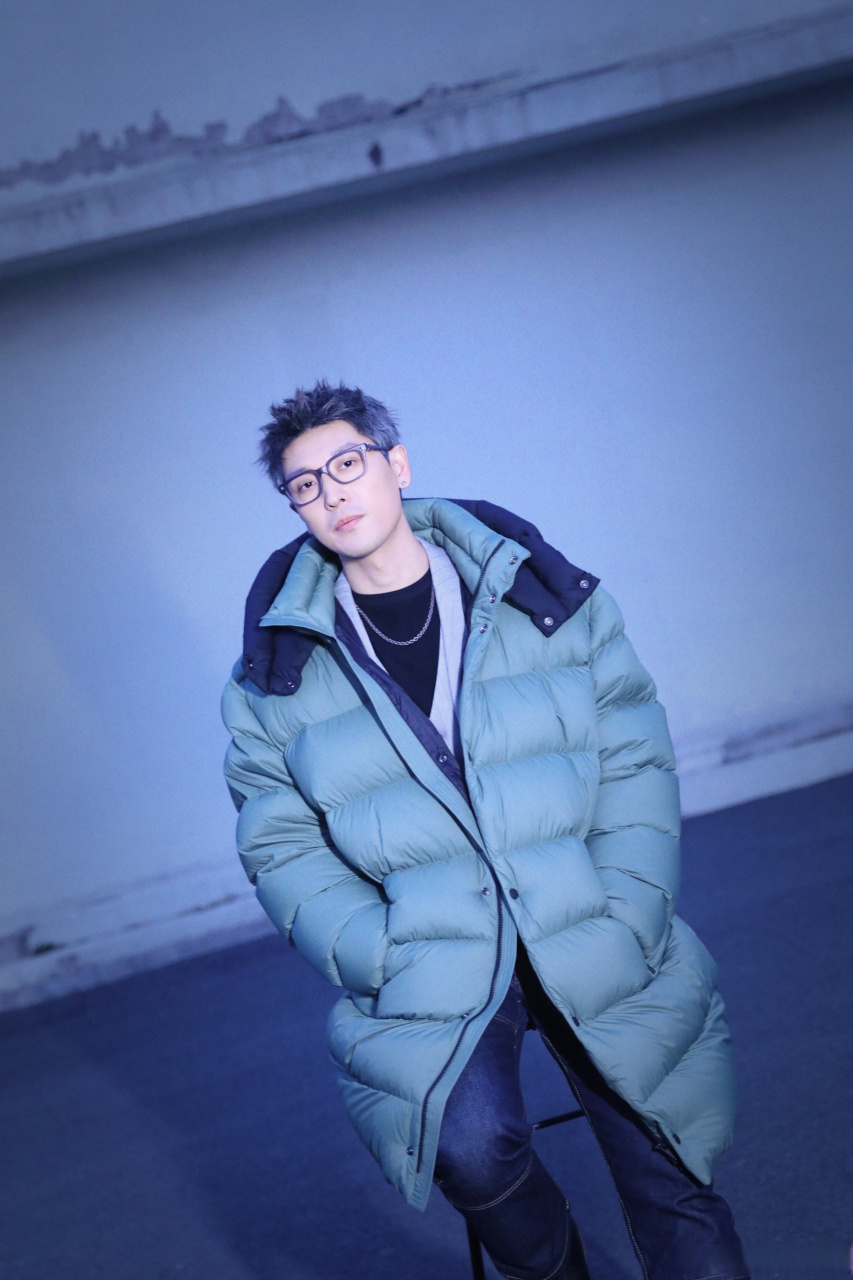 张赫宣超话#张赫煊# 下雪啦 ❄️❄️❄️