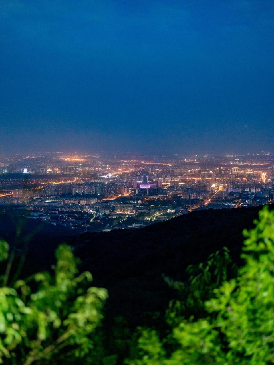 99 下周一夜爬西山鬼笑石,欣赏北京夜景!