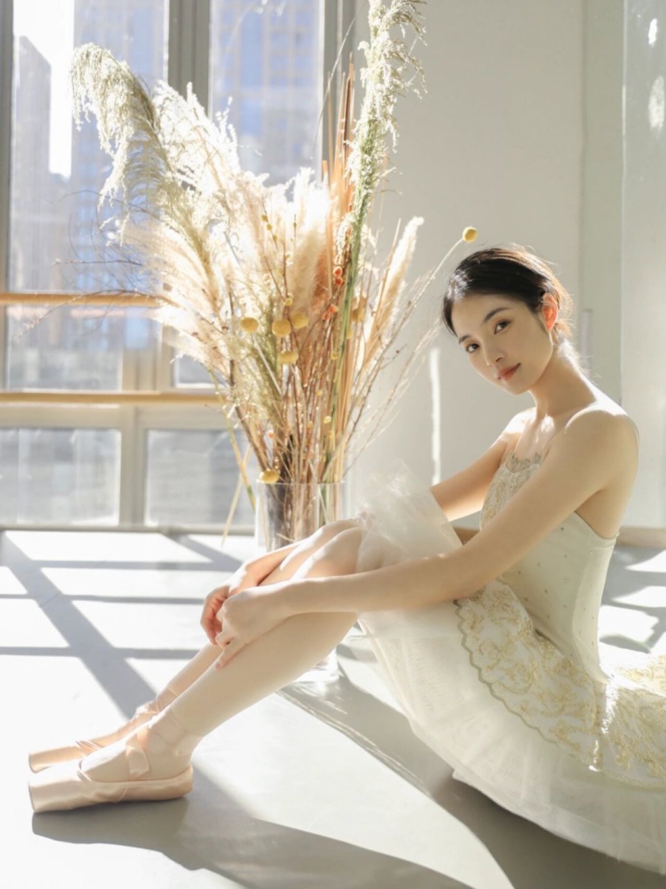 一组纯意境的芭蕾照02 阳光暖暖的,一切都是美好
