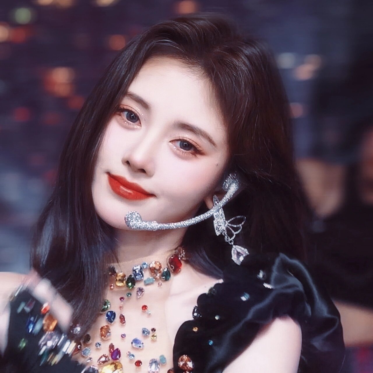 鞠婧祎 打歌舞台头像 救命,鞠姐在舞台上真的好耀眼