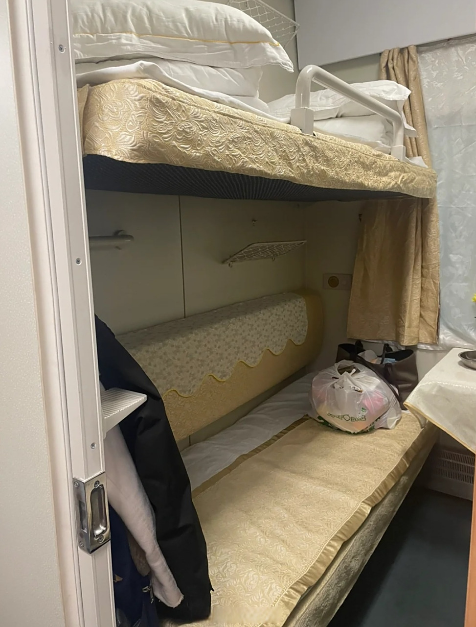 火车上的软卧多少人见过?