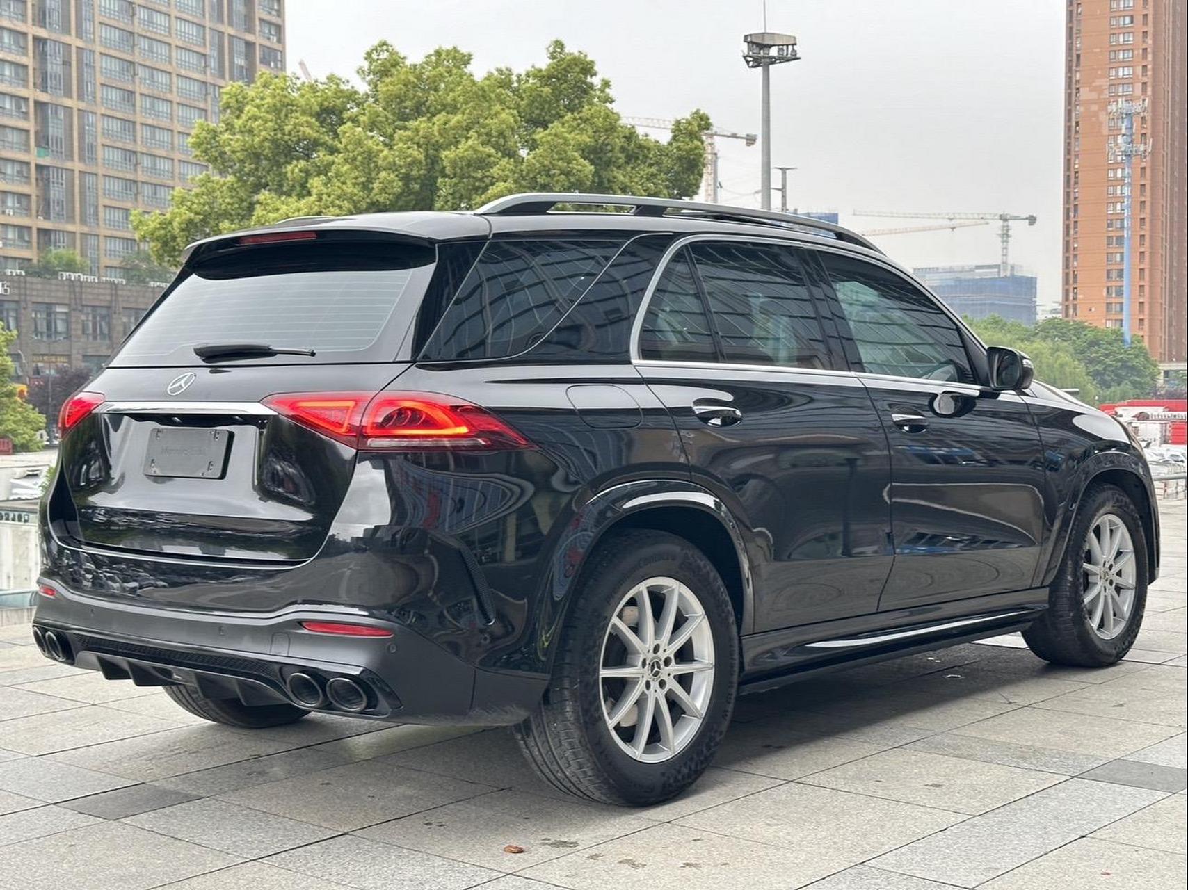 奔驰gle350豪华型七座.