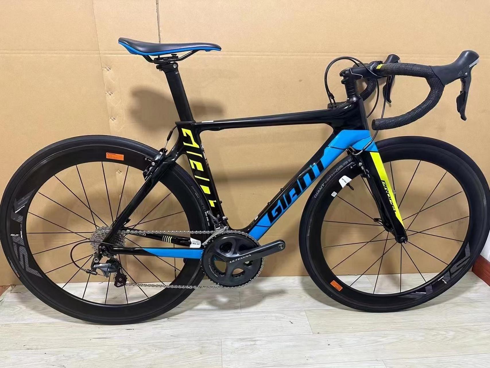 1 碳纤维公路车 全碳纤维车架,气动型 禧玛诺ut大套22速 捷安特slr1