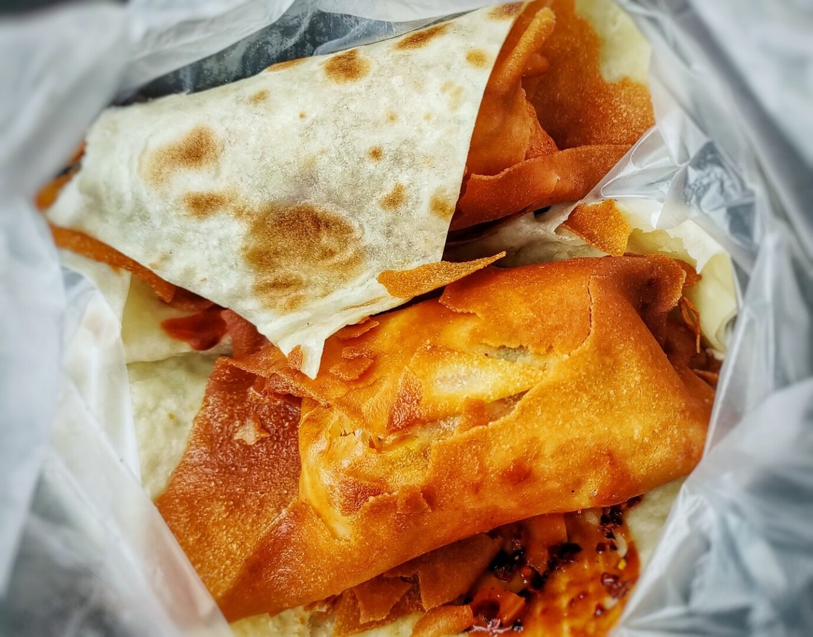 天津小吃～卷圈9595 卷圈~~天津小吃的一种 大饼夹卷圈,美味无比