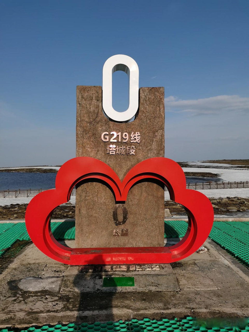 公路塔城段零公里处,那是一条神奇的天路,这个时候你去不了独库公路