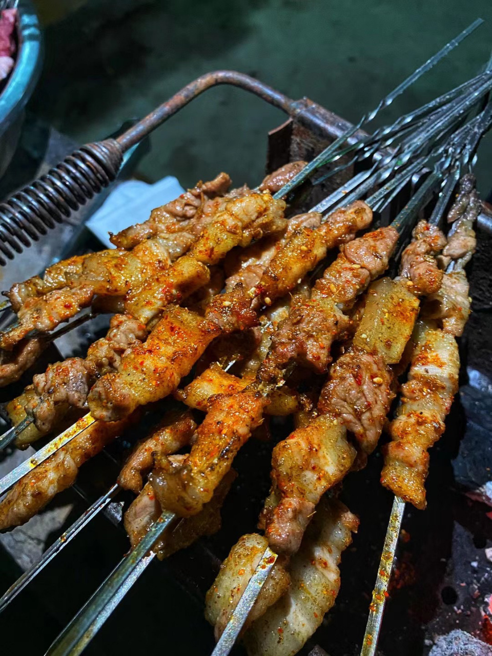 临淄官方烧烤攻略 吃烧烤还是得来临淄 绝大部分的烧烤店都很好吃 不