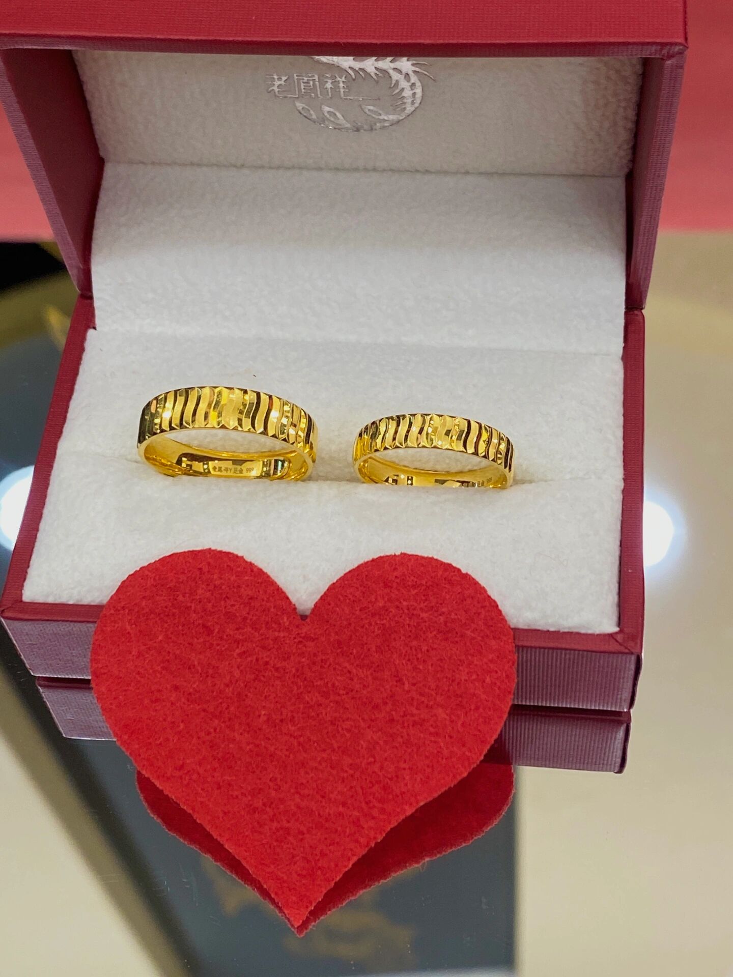 老凤祥|宝藏黄金情侣对戒合集,保值又好看 足金情侣对戒 专属于你们的