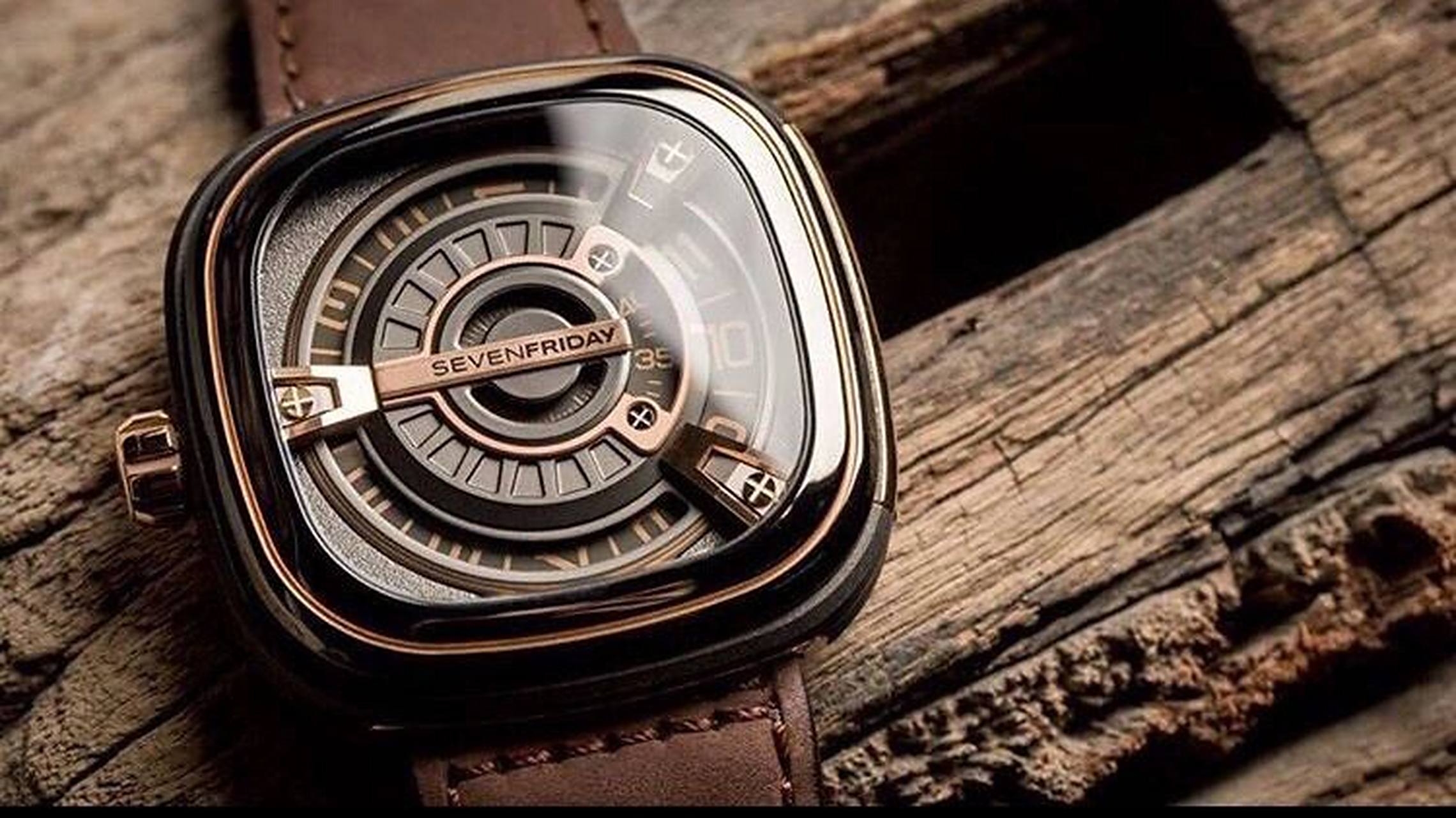 sevenfriday (七个星期五腕表) 在2012年的第一年推