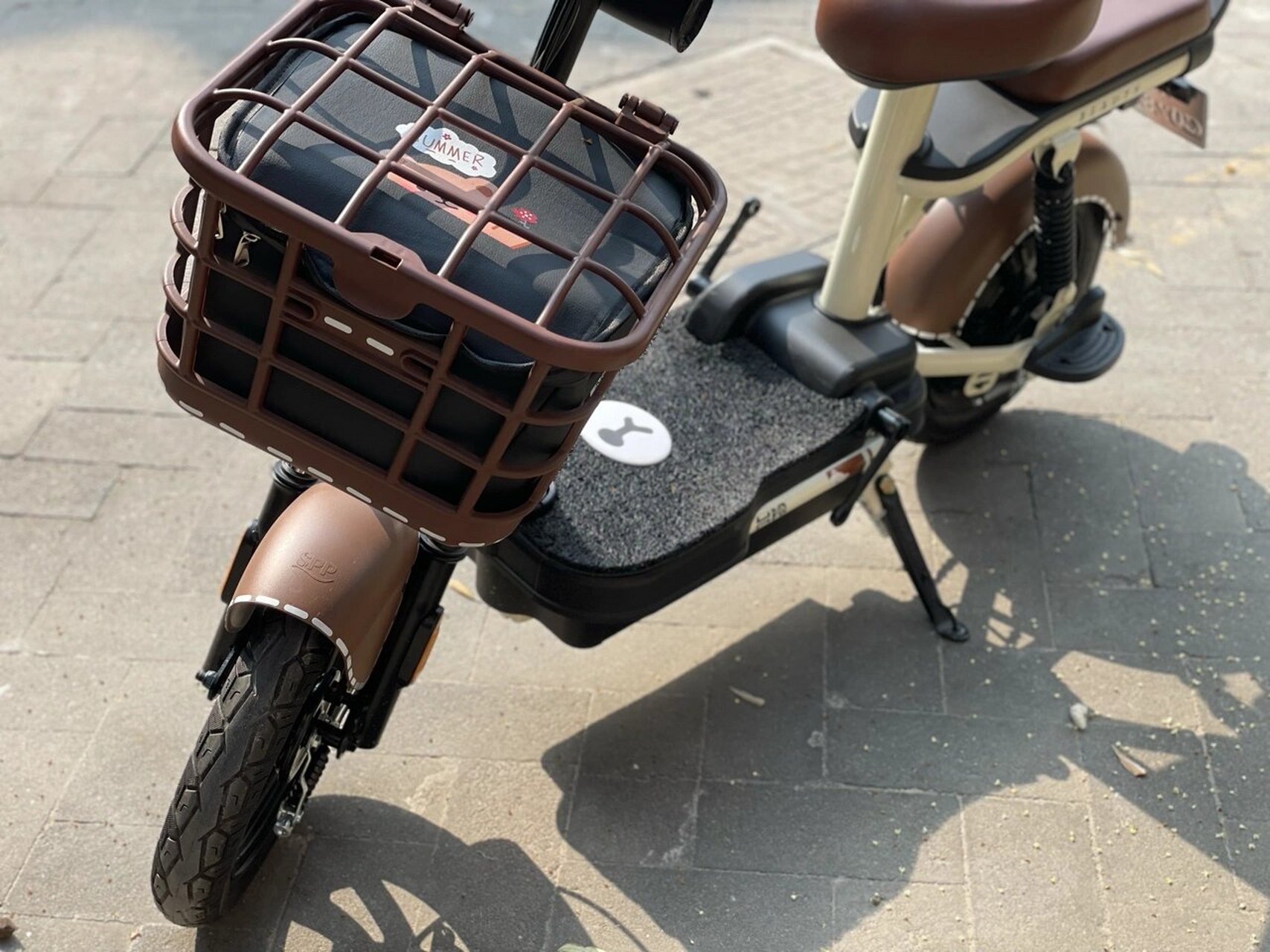 台铃小钢豆·电动车 跟着永远不会错 	 骑上我心爱的小电驴 它永远不