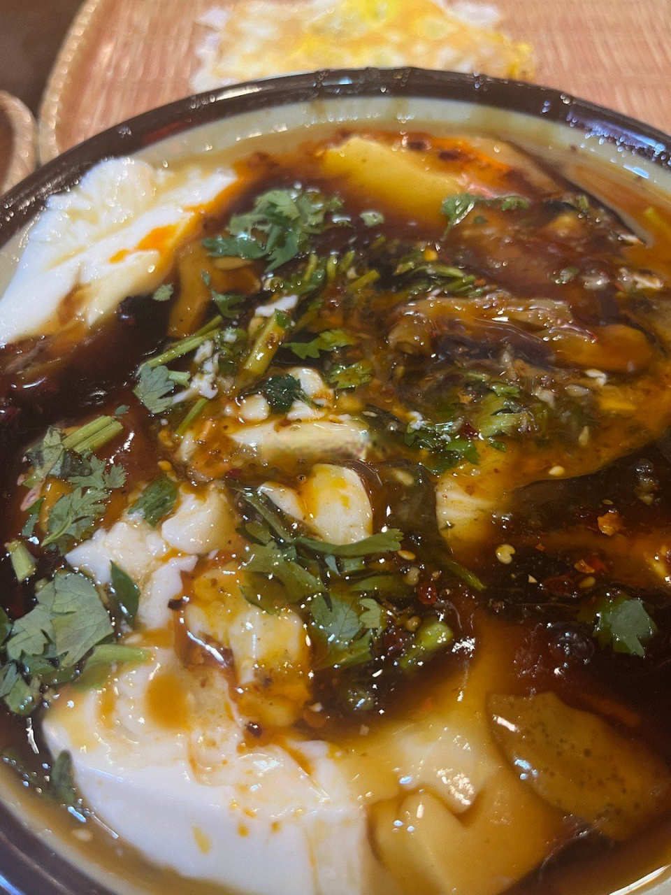 北方酷热但却有小风的早上,碳水与蛋白质齐飞,大馃子紧实厚道的饱腹感