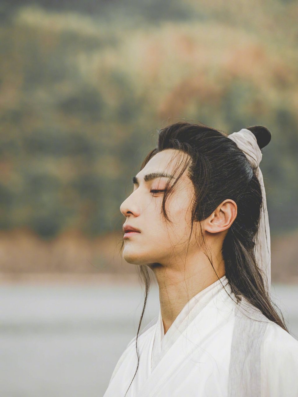 罗云熙润玉高清壁纸分享 仙子落泪啊还是几年前收藏的了