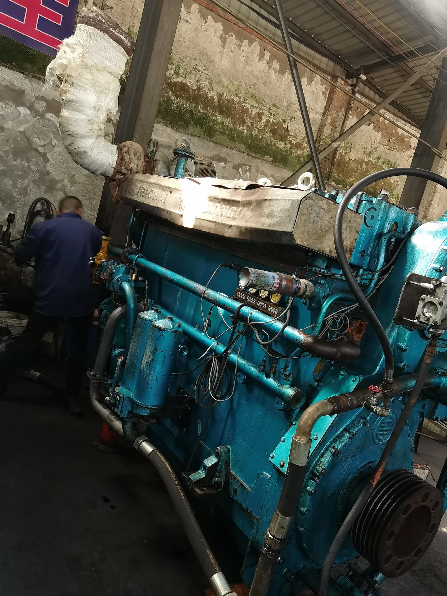 潍柴200系列柴油机.6200/8200柴油机,950-1500马力