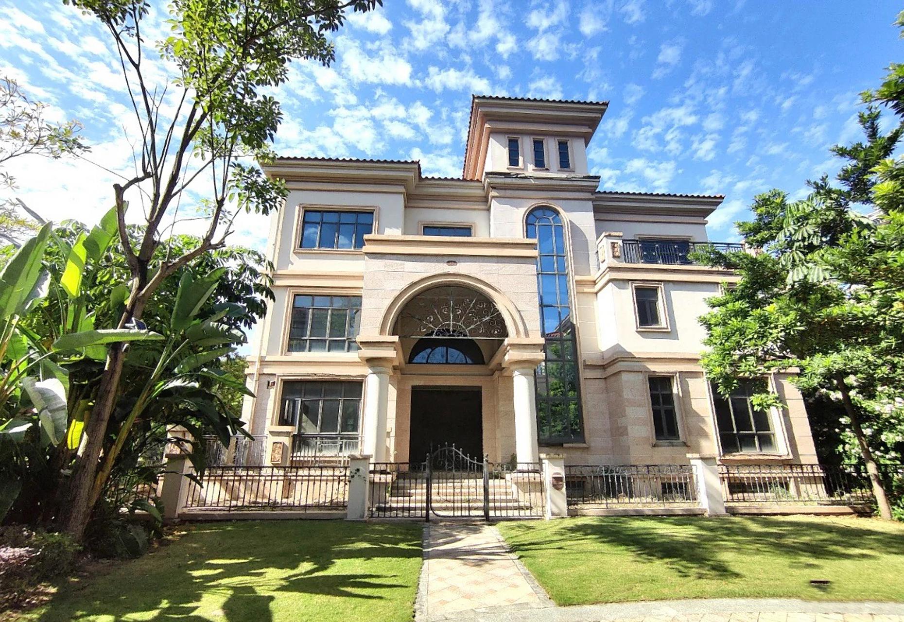 润恒御园直降1000万,唯一在售独栋别墅 深圳顶级别墅《润恒御园》目前