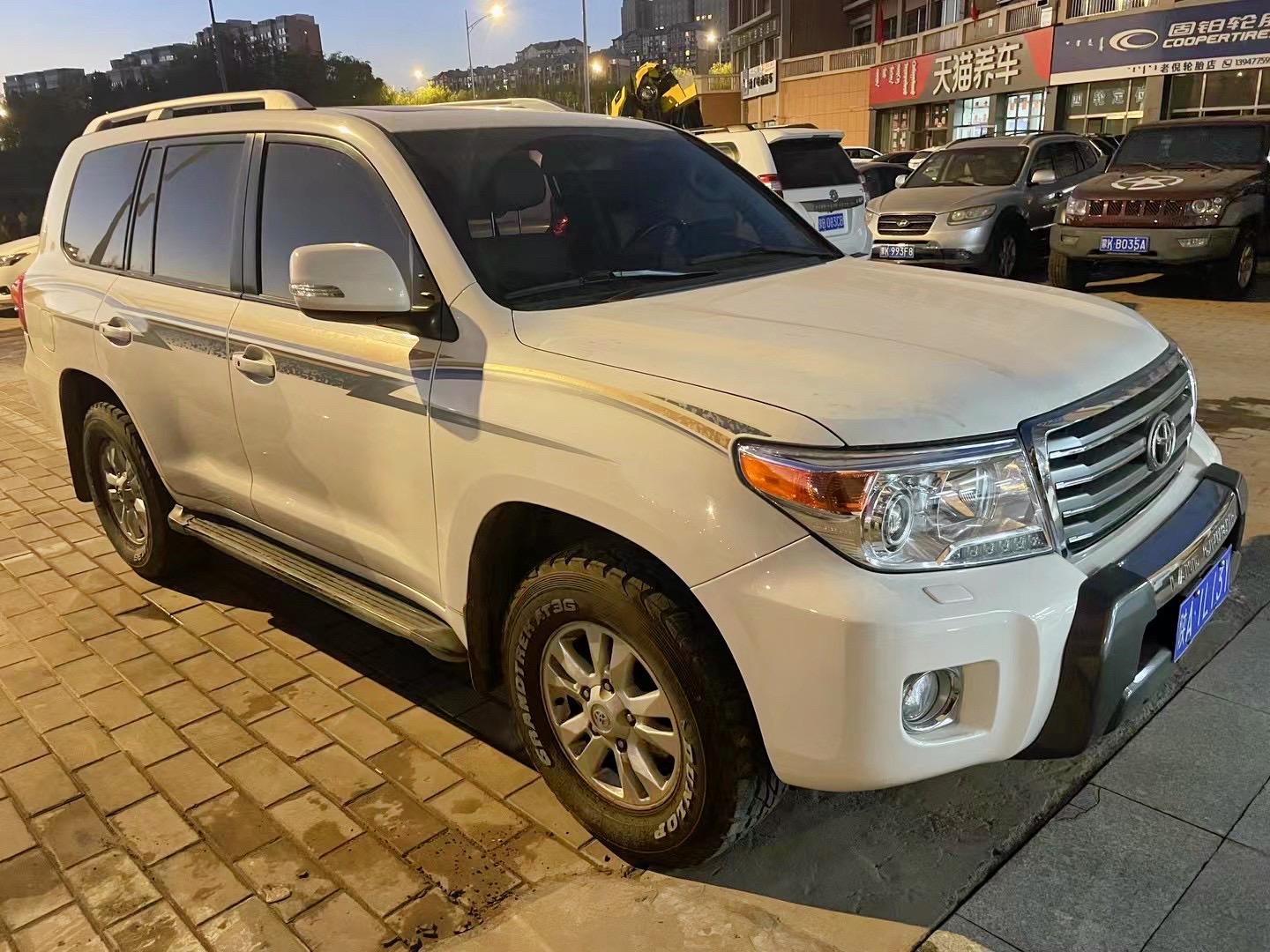 14年14款酷路泽4000v6全车原版实表13万公里8座高配车