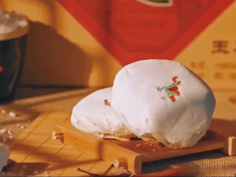 醉美滁州超话天长甘露饼:天长甘露饼如牡丹绽放,是滁州春日甜点的佼佼