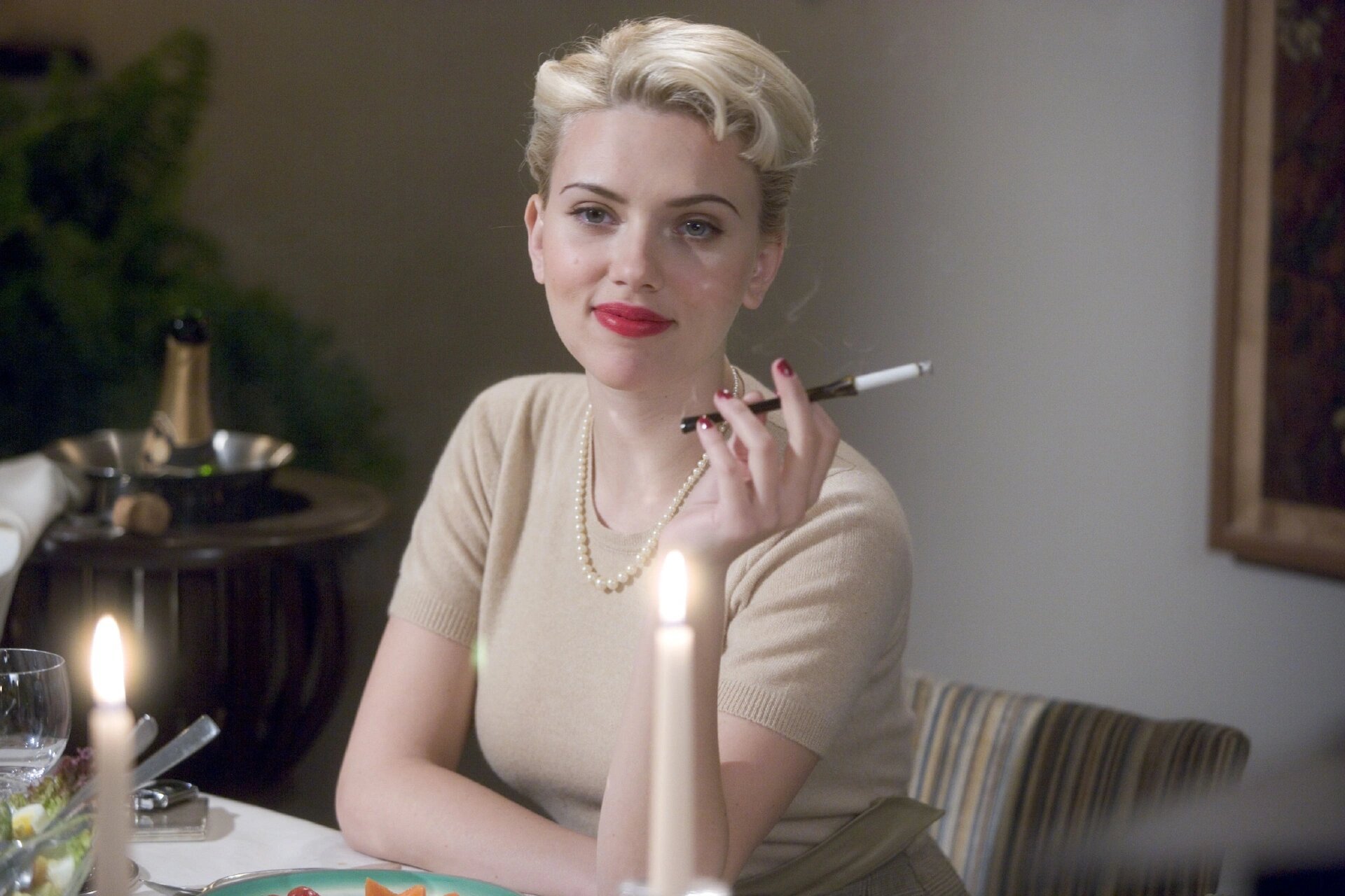 676767 black dahlia 在悬疑剧情片《黑色大丽花》中,斯嘉丽