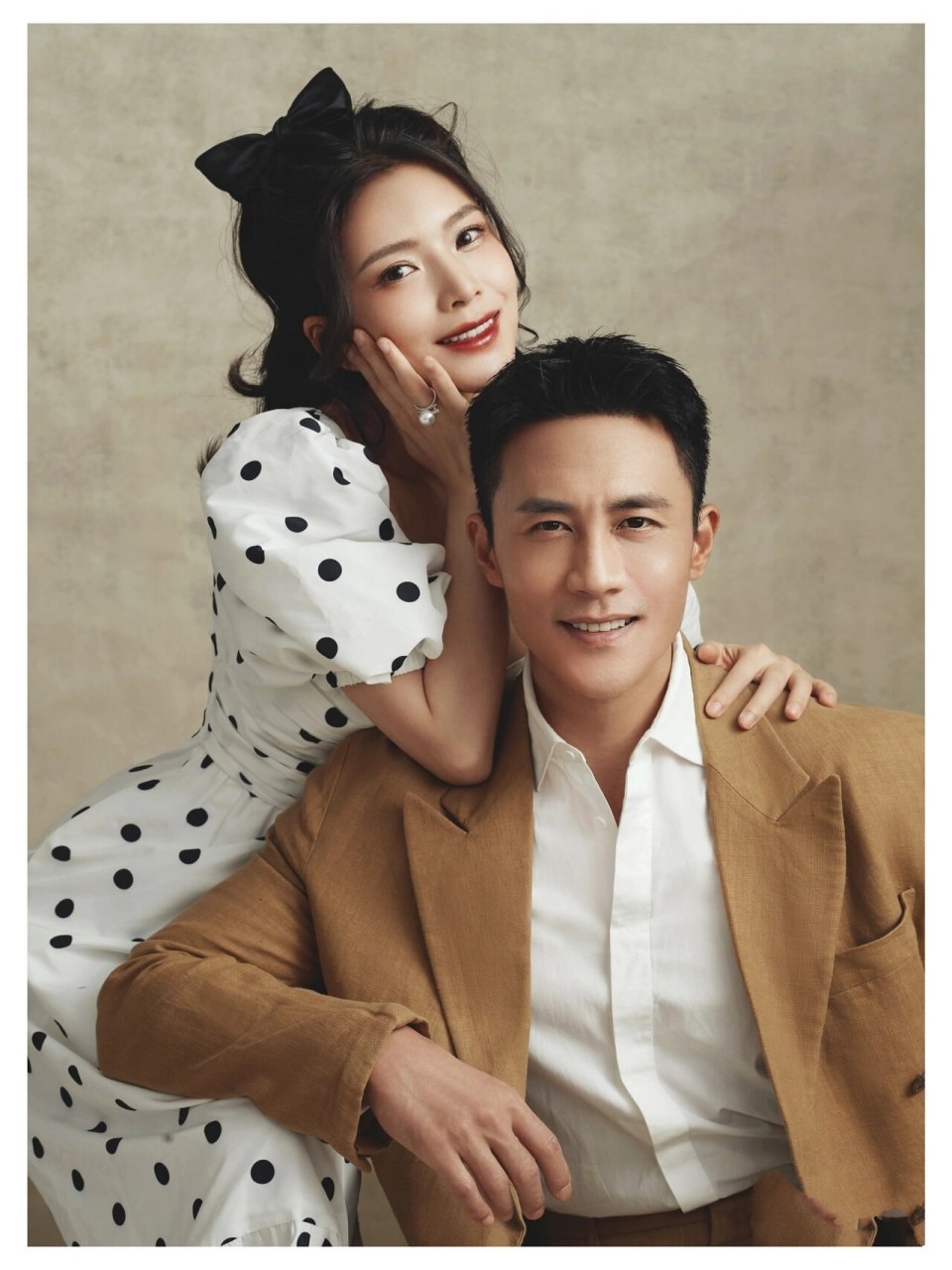 杜淳&王灿婚纱照大片来啦,模范夫妻石锤! . .
