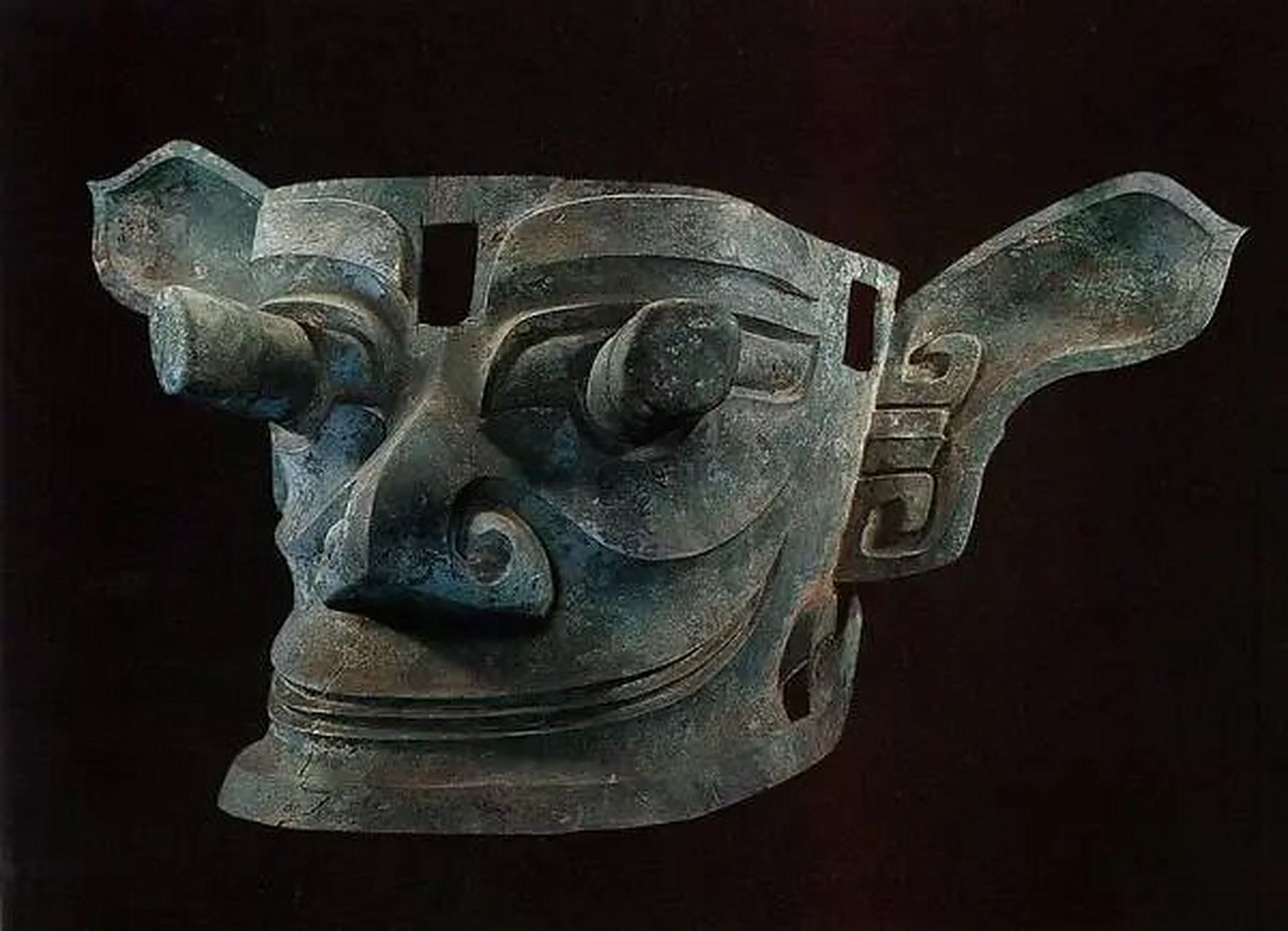 96每天认识一件美术作品|大型青铜神面像 99:大型青铜神面像 99