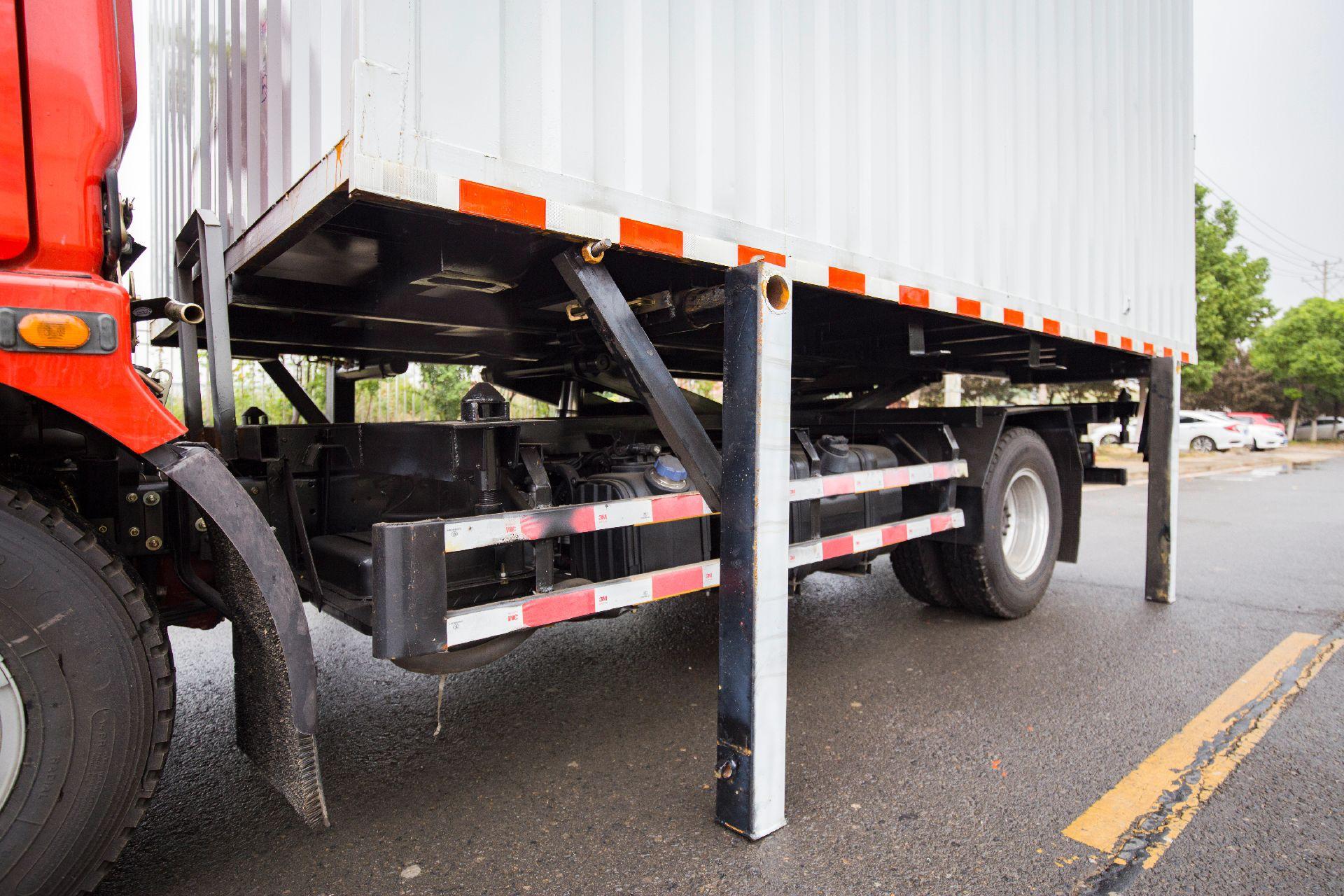 沃兄乜ㄔ 货车甩厢运输模式图片18t 甩厢甩箱甩厢货车