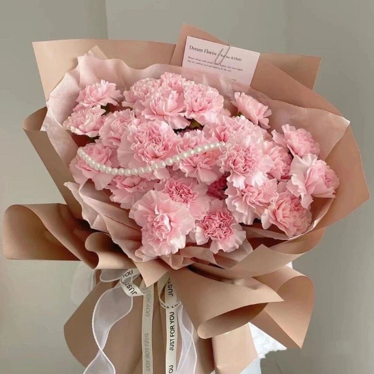 母亲节|粉色康乃馨花束推荐 马上就到母亲节了,推荐几款粉色系康乃馨