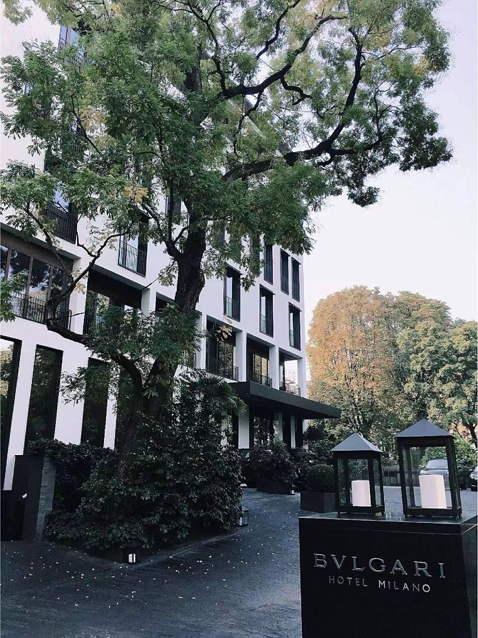 bulgari hotel milan是位于意大利米兰的一家奢华酒店,由宝格丽