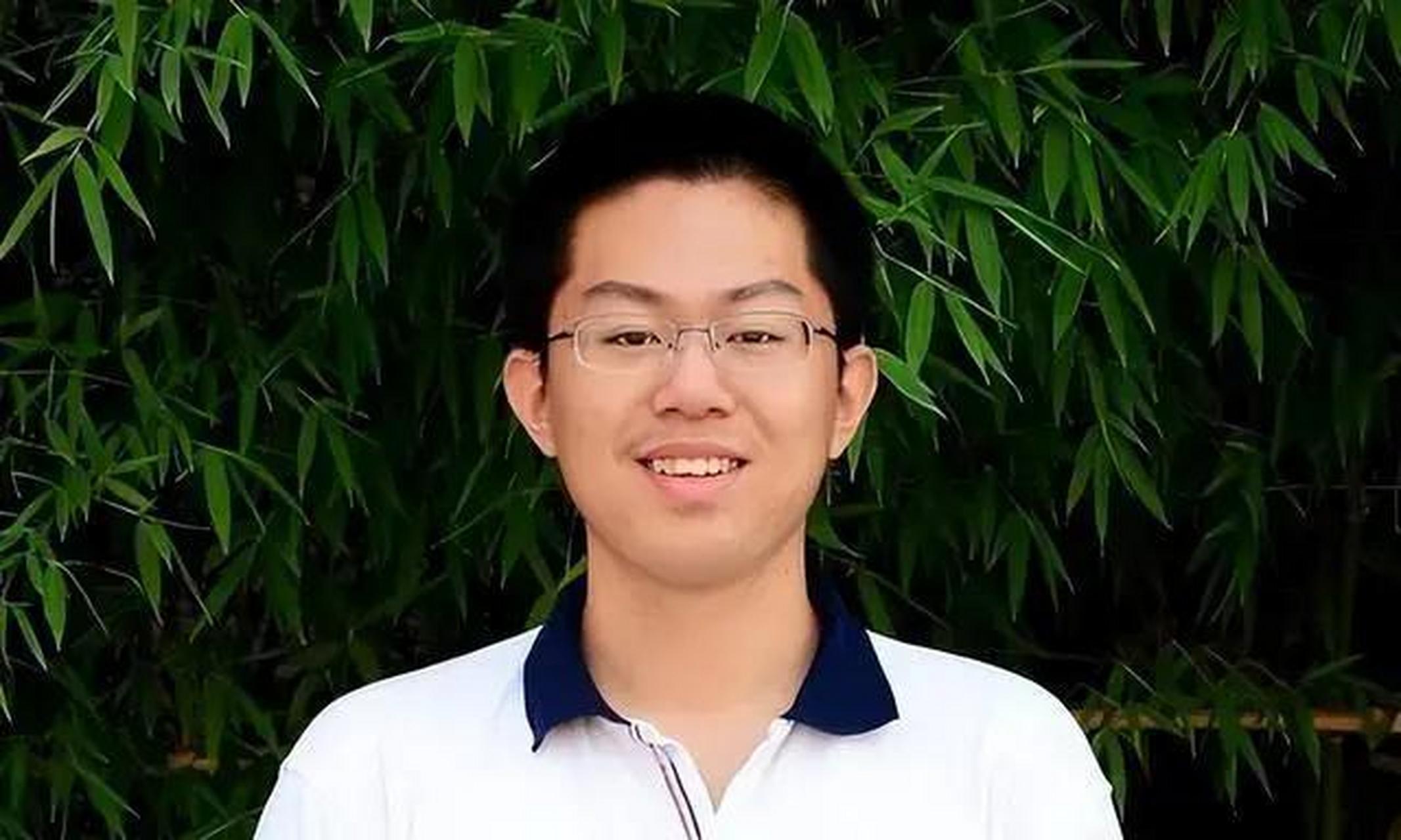 高考裸分最高的人-孙浩宁.