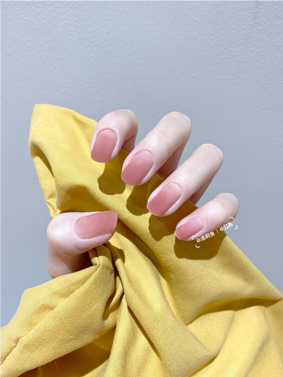 99粉色美甲02温柔少女雾面蜜桃粉渐变美甲 99指甲油:colorrose