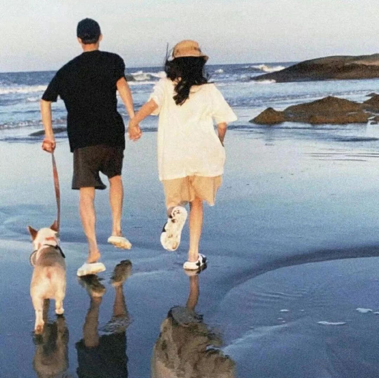 双人情头分享来啦73 一组很有爱的情侣背影图游山玩水 结伴而行喜欢